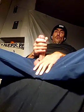 Pumpndeep online show from 10.18.25