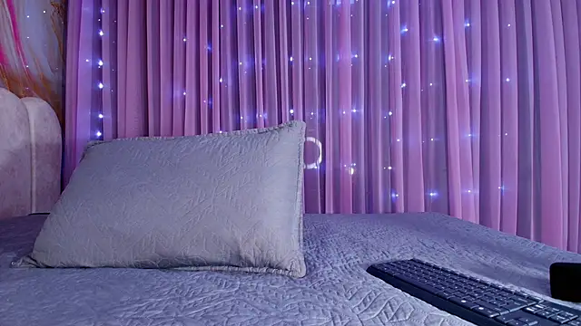 mia stanfort online show from 02.21.26