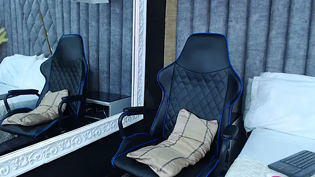 Snapshot of JakeMoxley chatting on 01.23.25 JakeMoxley online show from 01.23.25