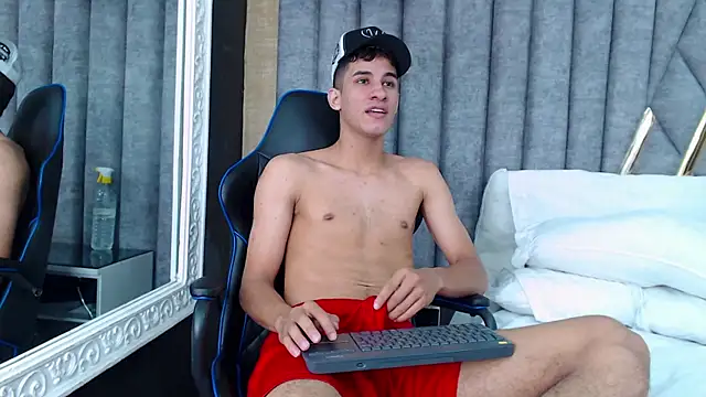 Snapshot of JakeMoxley chatting on 02.01.25 JakeMoxley online show from 02.01.25