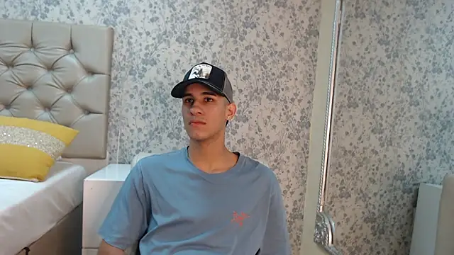 Snapshot of JakeMoxley chatting on 02.07.25 JakeMoxley online show from 02.07.25