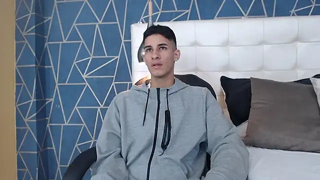 Snapshot of JakeMoxley chatting on 02.12.25 JakeMoxley online show from 02.12.25