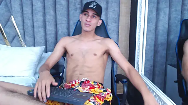 Snapshot of JakeMoxley chatting on 02.20.25 JakeMoxley online show from 02.20.25