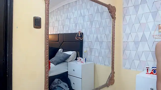 Snapshot of JakeMoxley chatting on 02.21.25 JakeMoxley online show from 02.21.25