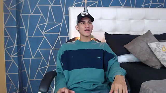 Snapshot of JakeMoxley chatting on 02.23.25 JakeMoxley online show from 02.23.25