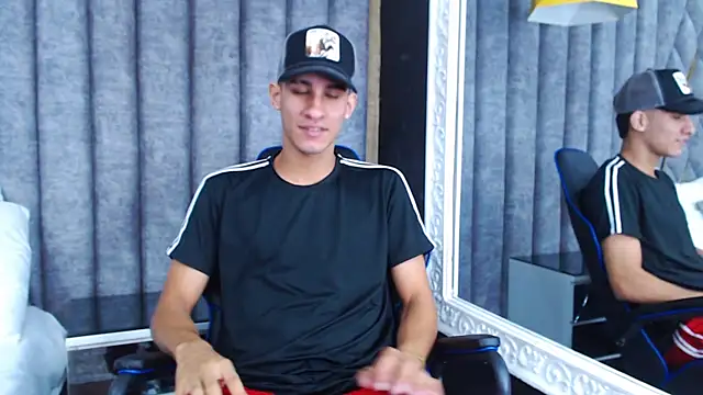 Snapshot of JakeMoxley chatting on 03.13.25 JakeMoxley online show from 03.13.25