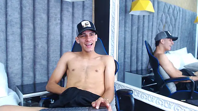 Snapshot of JakeMoxley chatting on 03.13.25 JakeMoxley online show from 03.13.25