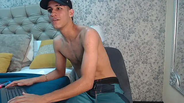 Snapshot of JakeMoxley chatting on 03.15.25 JakeMoxley online show from 03.15.25