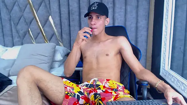 Snapshot of JakeMoxley chatting on 03.16.25 JakeMoxley online show from 03.16.25