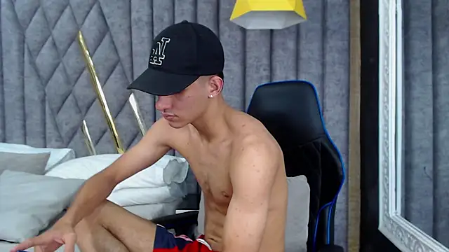 Snapshot of JakeMoxley chatting on 03.19.25 JakeMoxley online show from 03.19.25