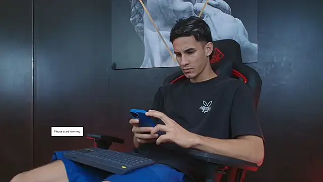 Snapshot of JakeMoxley chatting on 09.17.25 JakeMoxley online show from 09.17.25