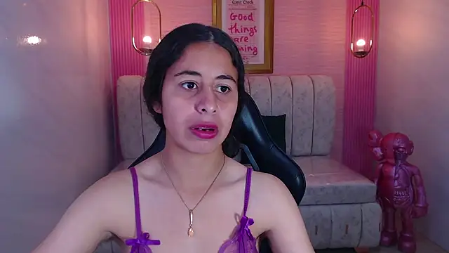 Snapshot of paris_sub1_ chatting on 10.13.25 paris sub1 online show from 10.13.25