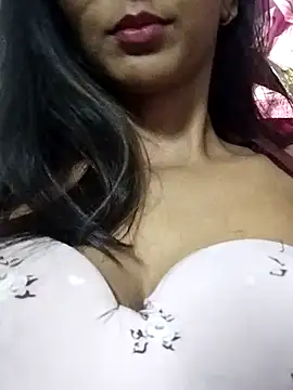 Aaliya Love online show from 03.18.25