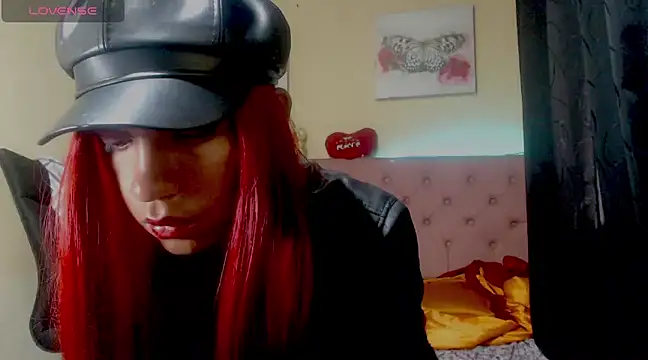 Snapshot of Angiee_Ts chatting on 01.29.25 Angiee Ts online show from 01.29.25