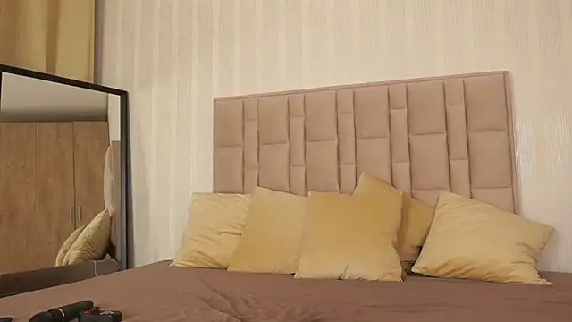 GabyRios online show from 09.25.25