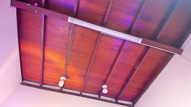 Snapshot of EmmaBecket2 chatting on 02.06.25 EmmaBecket2 online show from 02.06.25