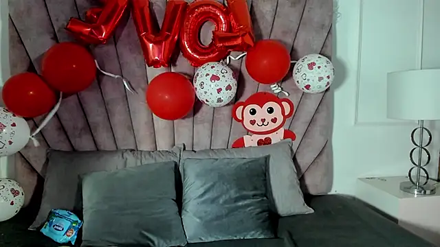 EmmaBecket2 online show from 02.14.26