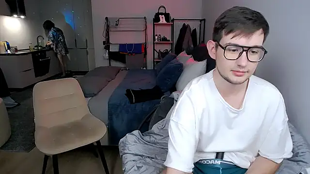 Tanya M online show from 04.18.26