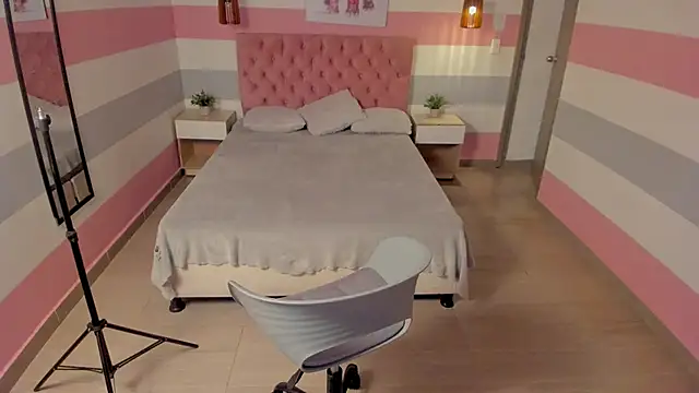 Carol Pinter online show from 12.30.24