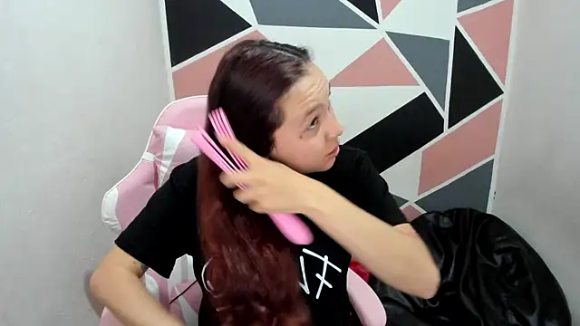 Carol Pinter online show from 09.27.25