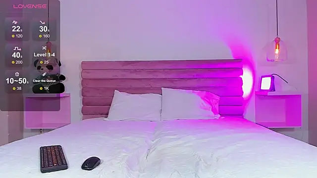 Snapshot of AbyCooper chatting on 02.13.25 AbyCooper online show from 02.13.25