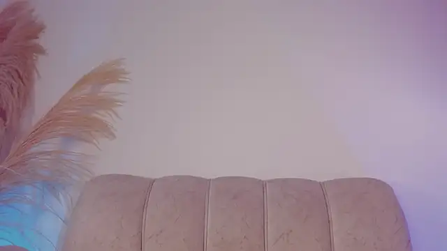 sara gwen online show from 10.09.25