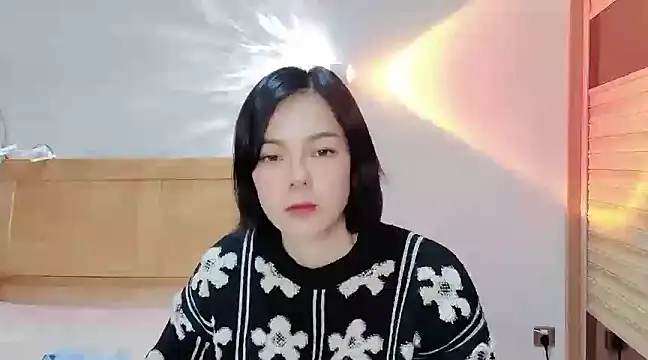 Linda-LL online show from 12.18.24