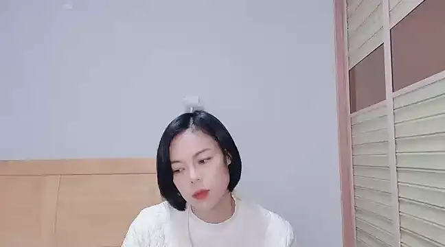 Linda-LL online show from 12.21.24