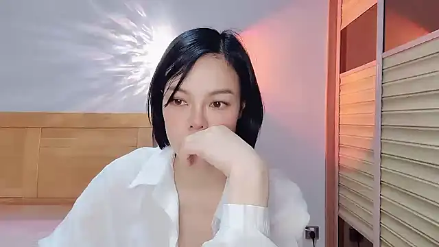 Linda-LL online show from 01.03.25