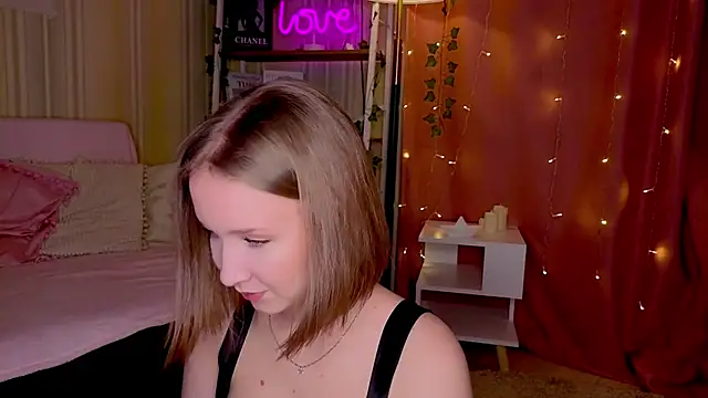 ms evasweet online show from 11.17.25