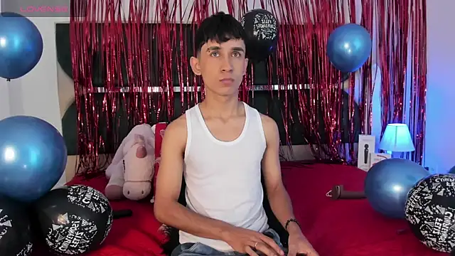 Thayler jones online show from 02.03.25