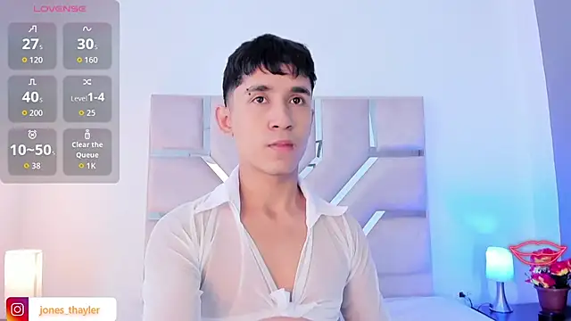 Thayler jones online show from 04.16.26