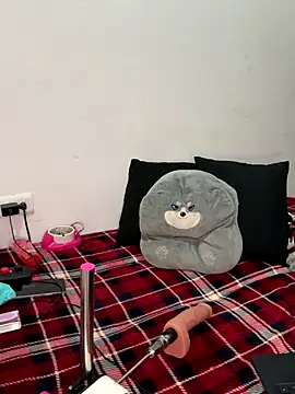 Snapshot of paisitahot1975 chatting on 11.08.25 paisitahot1975 online show from 11.08.25