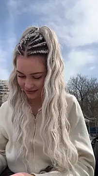 KikiWatson online show from 03.19.26