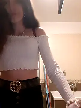 NataliaAmaru online show from 11.24.25