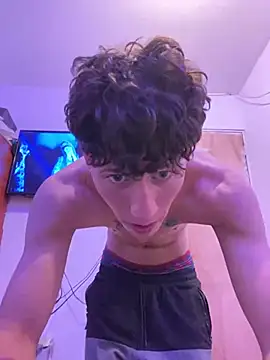 Snapshot of LatinBoysxxx chatting on 12.05.24 LatinBoysxxx online show from 12.05.24