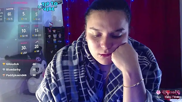 Snapshot of Nika_1_ chatting on 10.20.25 Nika 1 online show from 10.20.25