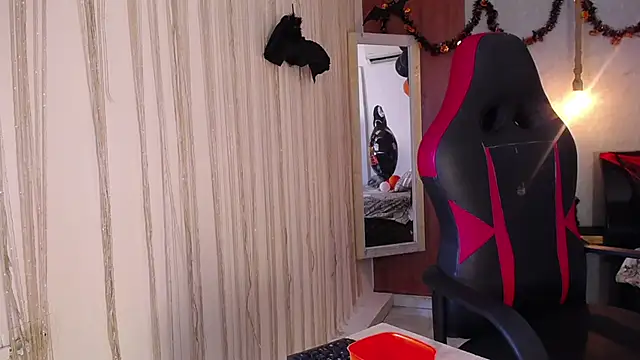 hera divine online show from 10.31.25