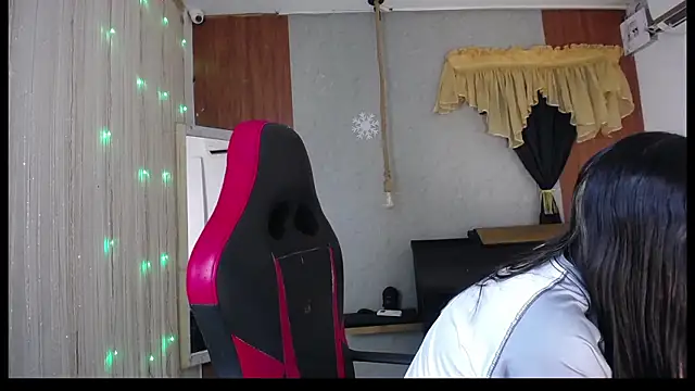 hera divine online show from 02.04.26