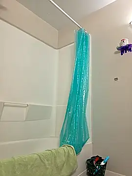 Snapshot of thatonespicychick chatting on 11.06.25 thatonespicychick online show from 11.06.25