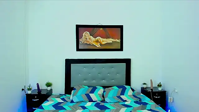 xXHot MalesXx online show from 02.19.25