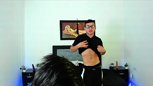 xXHot MalesXx online show from 02.22.25