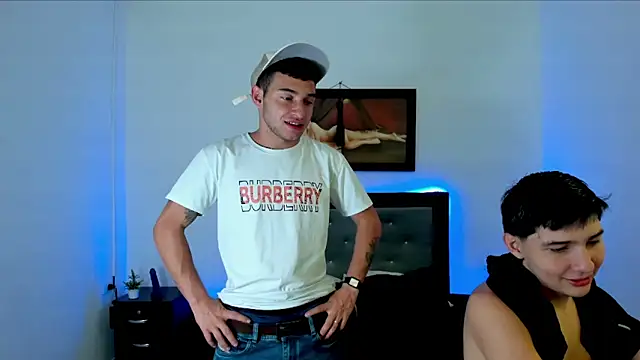 xXHot MalesXx online show from 03.12.25