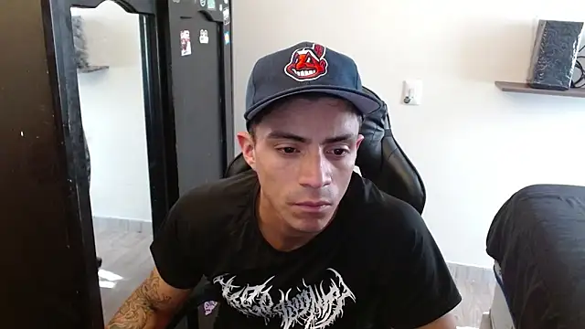 kv   xxx  online show from 02.21.26