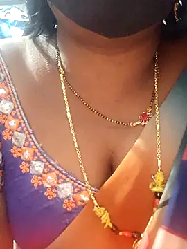 sana14 online show from 10.13.25