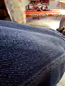 Snapshot of menakshiiikaur chatting on 12.20.24 menakshiiikaur online show from 12.20.24