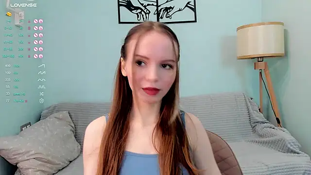 AlodiaHamblett online show from 01.24.25