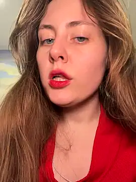 Topvi  online show from 10.10.25