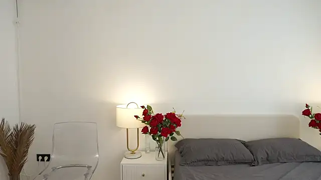 Peopleneedlove144 online show from 04.13.26