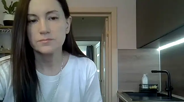 Snapshot of jainesummer chatting on 02.07.25 jainesummer online show from 02.07.25